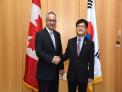 Meeting with Canadian Minister of Intl T...