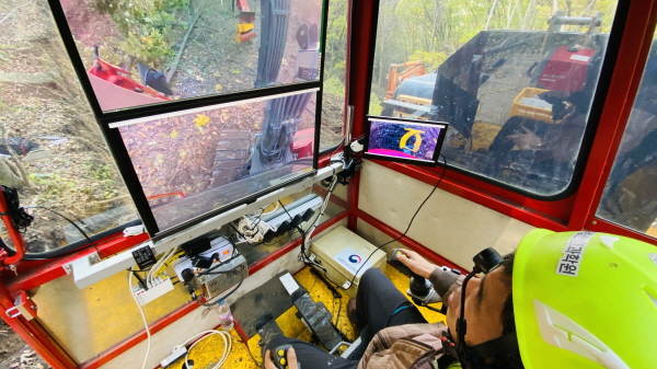 Developing automated and unmanned technology of forestry machinery