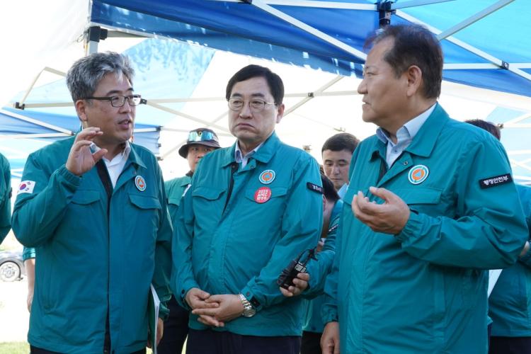 산림청, 경주 토함산 땅밀림 발생지 현장점검